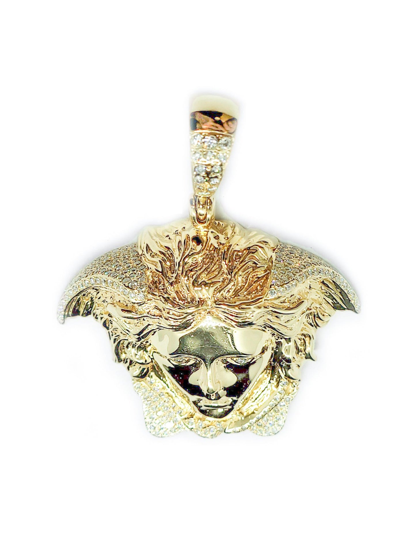 Medusa Head Gold Pendant & 3.57ct Diamonds