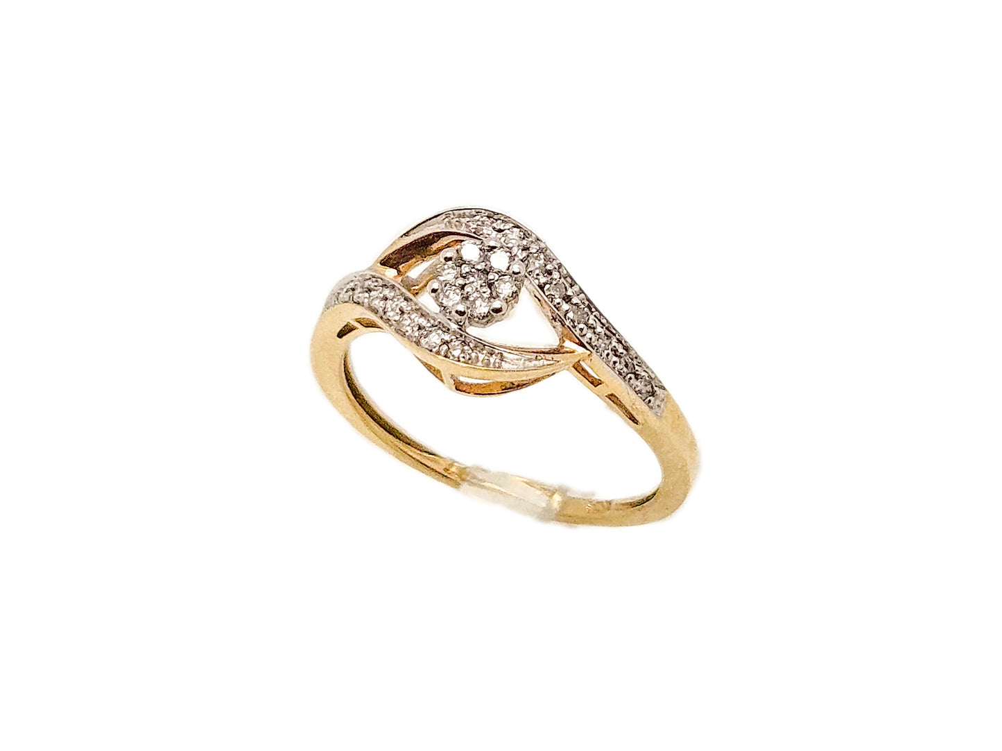 Flower Cluster Gold Ring & 0.33ct Diamond