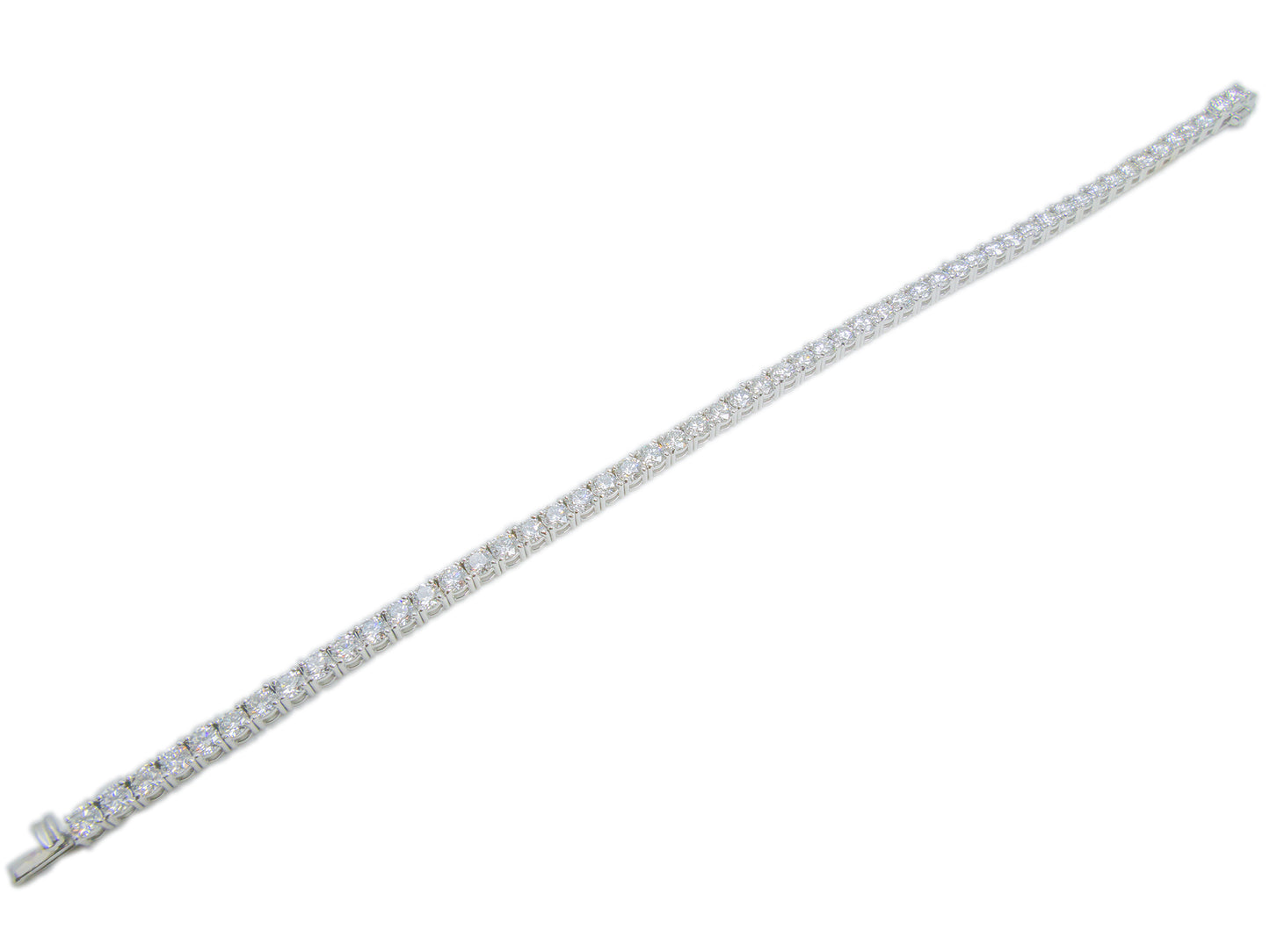 Bracelet Tennis en or et 5.40ct de diamants 