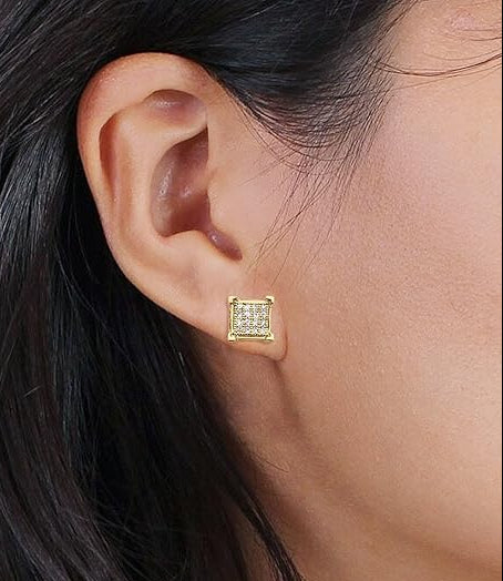 Paire de boucles d'oreilles carrées en Or & 0.36ct de diamants