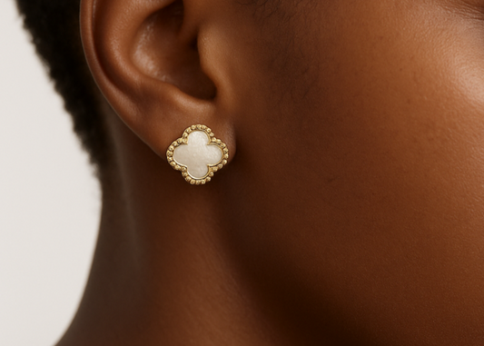 Paire de boucles d'oreilles en forme de trèfle