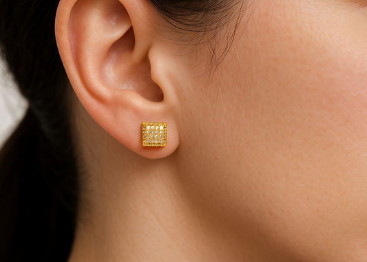 Paire de boucles d'oreilles carrées en Or