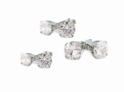 Paire de boucles d'oreilles solitaire