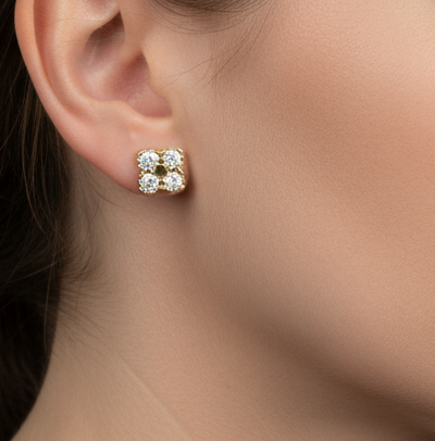 Pair of flowers Gold Studs