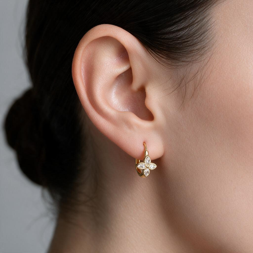 Paire de boucle d'oreilles en or avec fleurs
