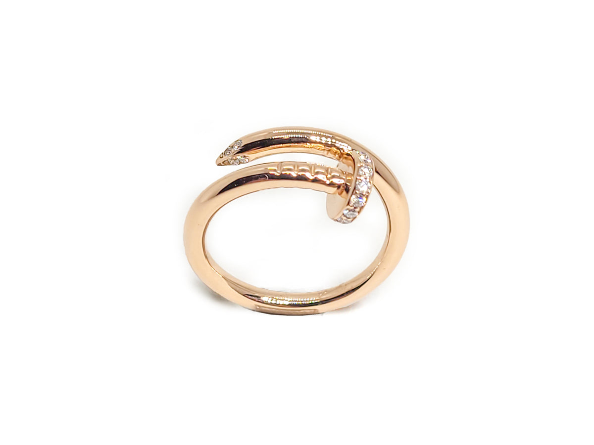 18K Gold Ring with Nail Design & 0.20ct Diamonds
