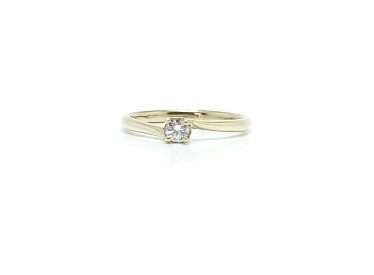 Solitaire Gold Ring & 0.18ct Diamond
