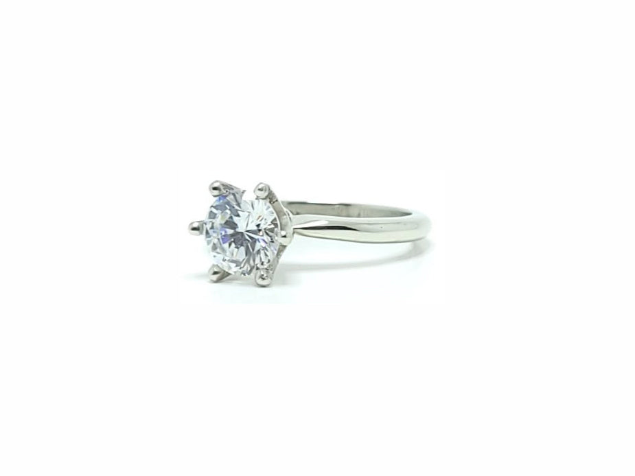 Solitaire 6 prongs Gold Ring