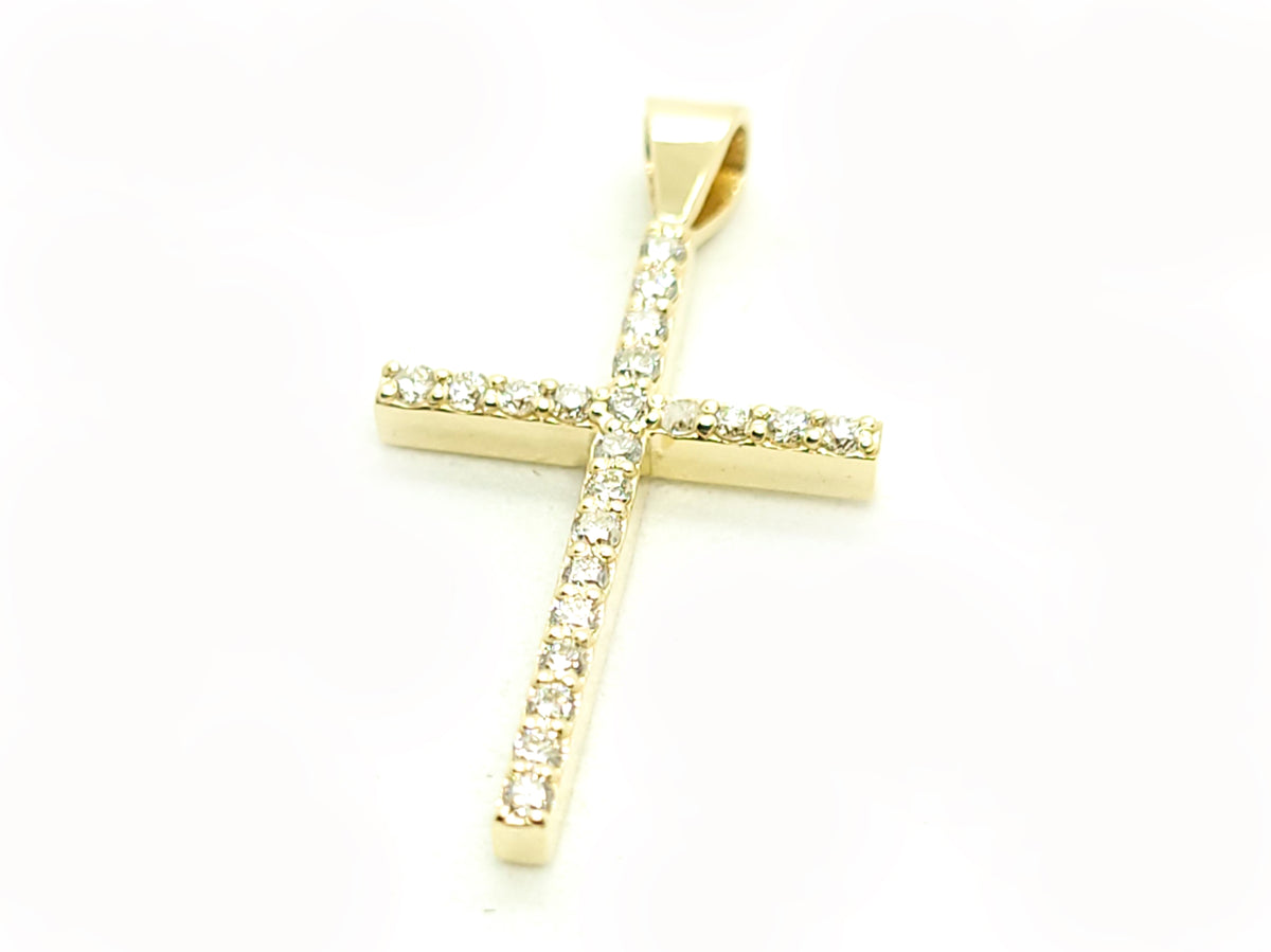 Pendentif croix en or et diamants 0,51 ct