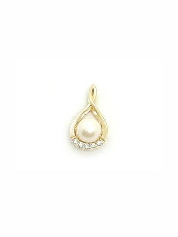Pearl & Diamonds Gold Pendant